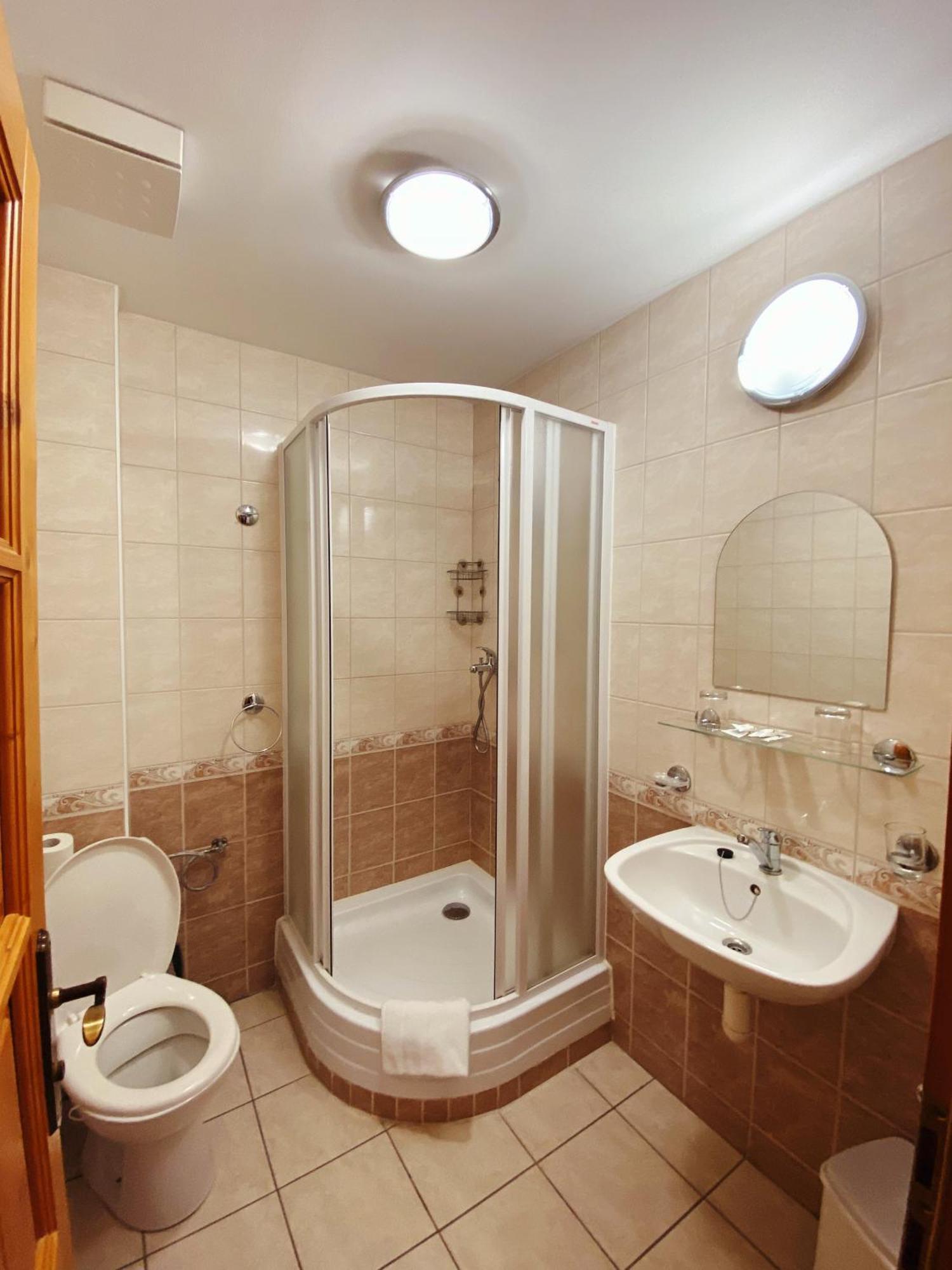 Apartmány EKOSERVIS SLOVENSKO Velky Slavkov Quarto foto
